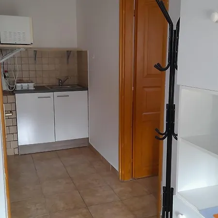 Ferienwohnung Mit Pool Fuer 2 Personen Apartment Balatonmariafurdo